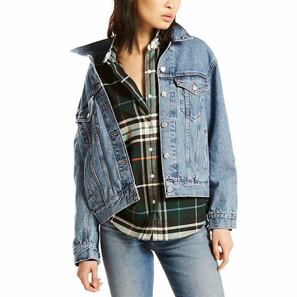 Levi's Ex-Boyfriend Denim Trucker Jacket in Concrete Indigo